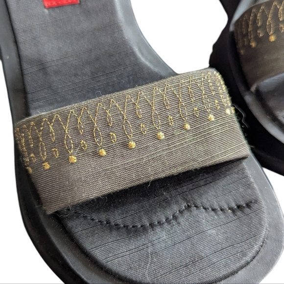 Vintage Y2K Esprit Platform Chunky Wedge Sandals Olive Green Gold Embroidery - Picture 3 of 9